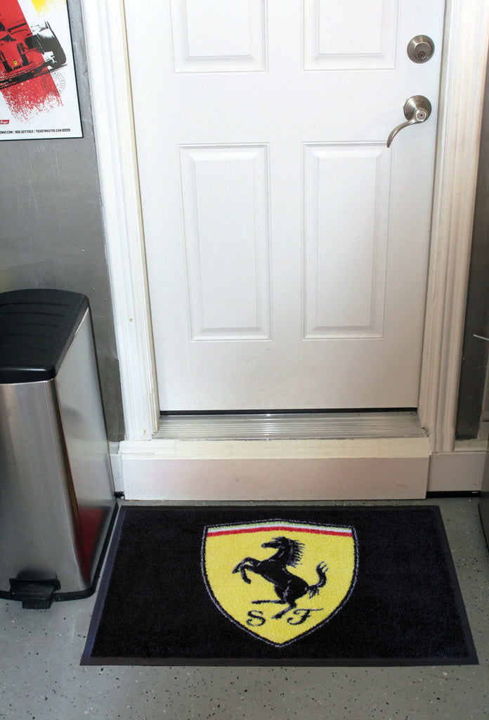 Porsche Emblem Floor Door Garage Mat, Large – Nero Cavallo